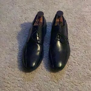 Men’s size 10 1/2 Florsheim’s Midtown